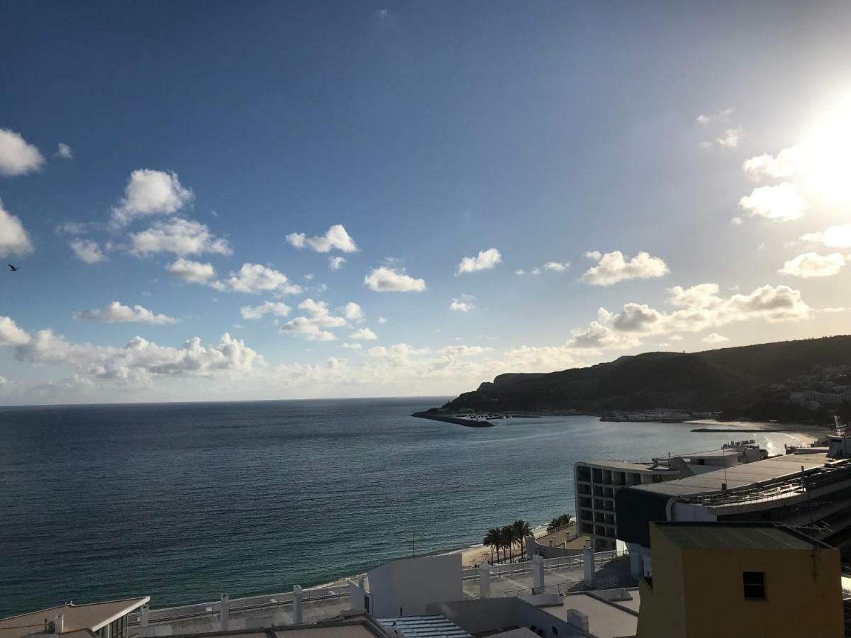 Apartamento Con Vistas Al Mar Sesimbra Exterior photo